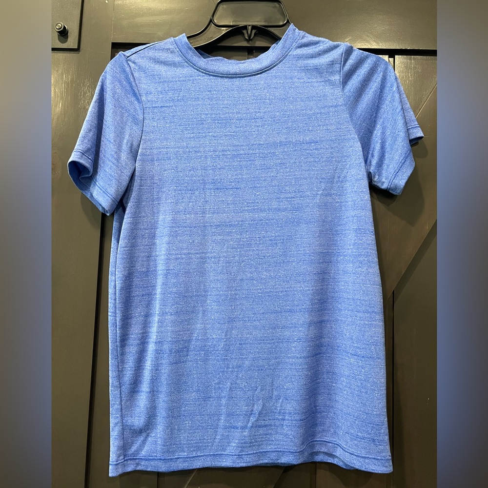 * 4/$20
Boys bcg Blue Tshirt Size 14-16